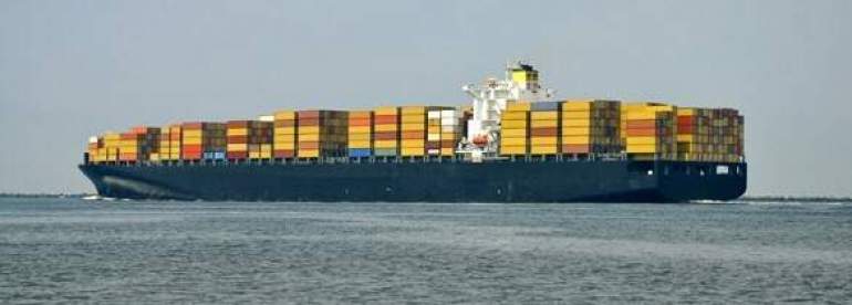 Морские перевозки грузов – сравнение главных преимуществ и недостатков
